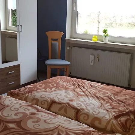 Secluded Holiday In Near Lake, City Centre Appartement